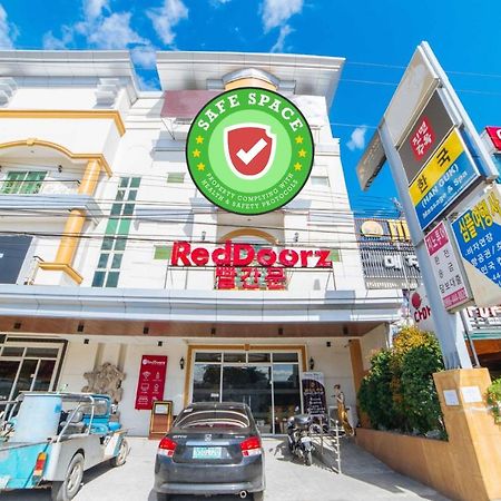 Reddoorz Premium @ Korea Town Angeles City Екстер'єр фото