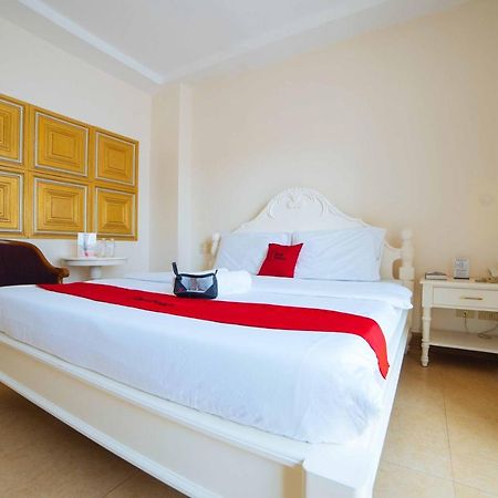 Reddoorz Premium @ Korea Town Angeles City Екстер'єр фото