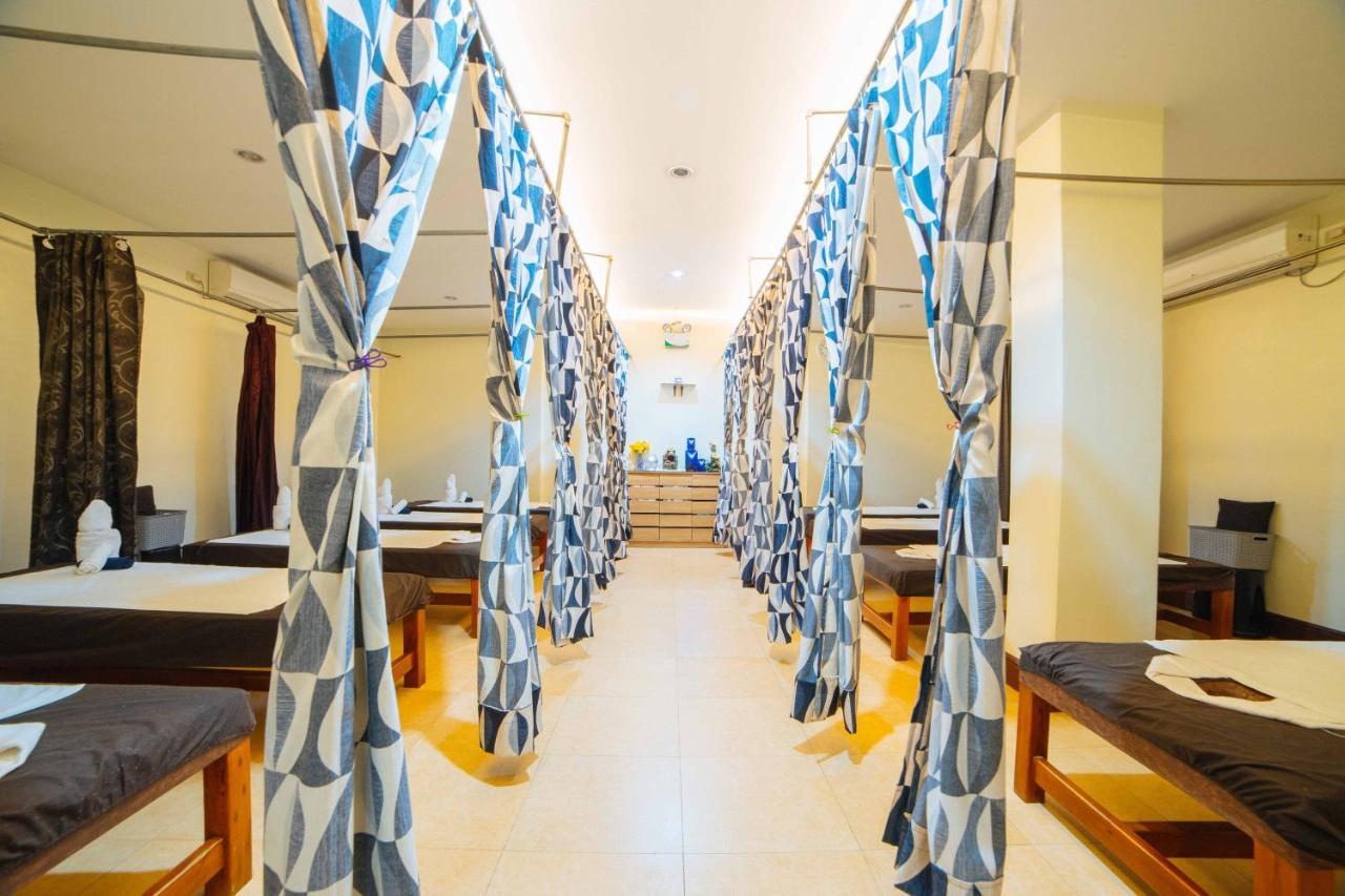 Reddoorz Premium @ Korea Town Angeles City Екстер'єр фото